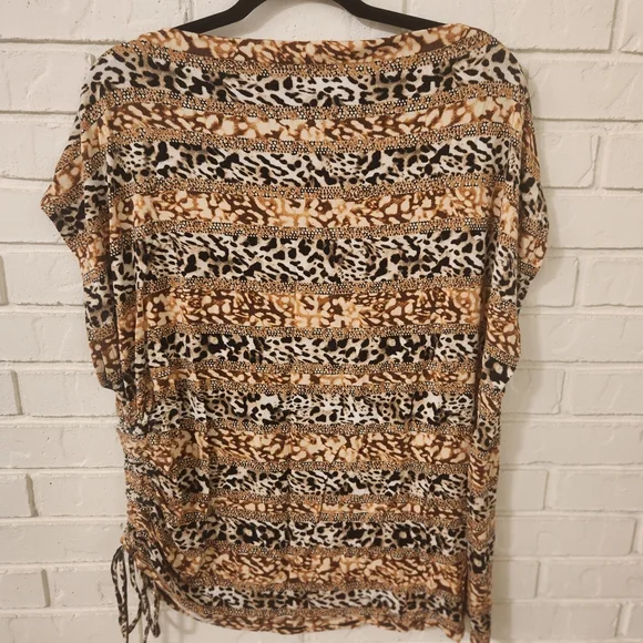 Ruby Rd. Woman 2X Top - Picture 7 of 7